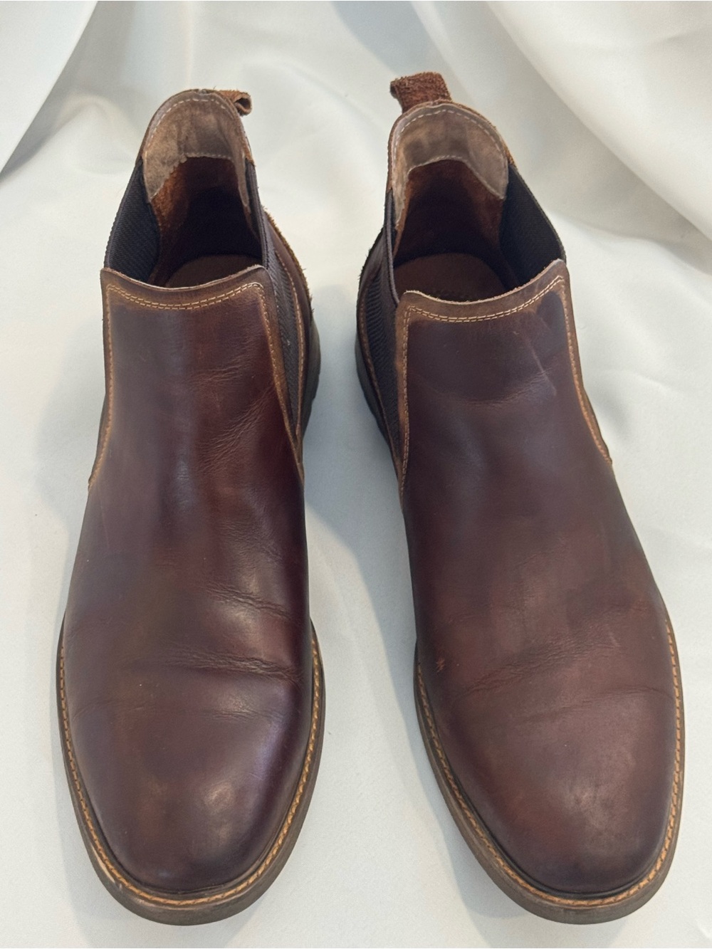 Florsheim Men's chalet, plain toe Slip-On Leather Chelsea Boots - Brown